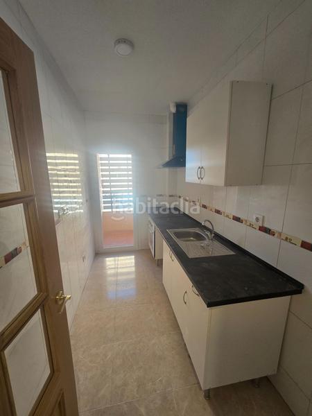 Foto c2715f94-591b-46b4-8d7f-93308dbd5c54. Location appartement dans Cedillo del Condado
