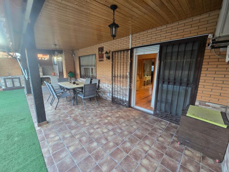 Foto e4f83d51-0f63-4606-87f5-586a7939f489. Haus mit heizung parking pool in Yuncos