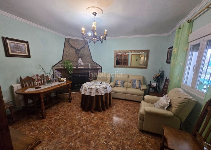 Foto d8af8bbd-25b7-4020-b71d-1ac559c7c972. Casa amb calefacció aparcament piscina a Yuncos