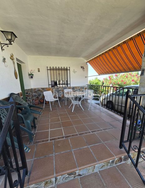 Foto 8ad8fcb4-670e-4f9e-b43d-d6a5b9205193. Casa a Cedillo del Condado