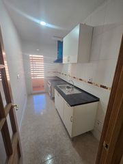 Location Appartement à Cedillo del Condado. Eurofomento alquila piso en cedillo del condado!!