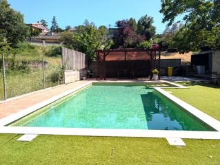 Residential Plot in Carrer de la riera 218. Terreno con piscina, porche y barbacoa en el serrat