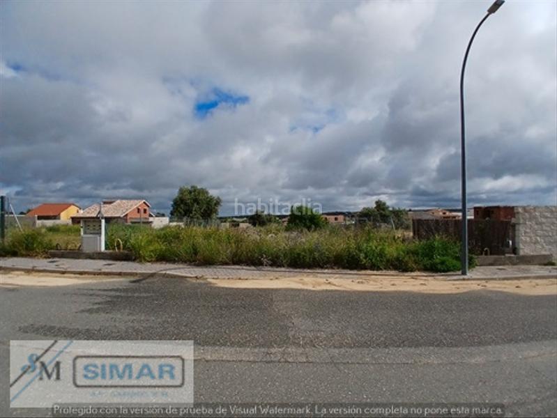 Foto 79dc9b32-0db6-4446-8e57-1c282da7eba7. Terreny residencial a camino cervatos 5 a Argés