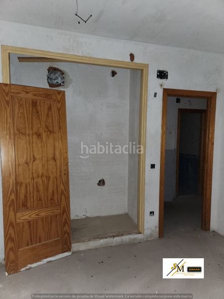 Foto 45cf3756-b17e-4a4c-8e4f-8c84ec60b00f. Casa aparellada amb aparcament a Barcience