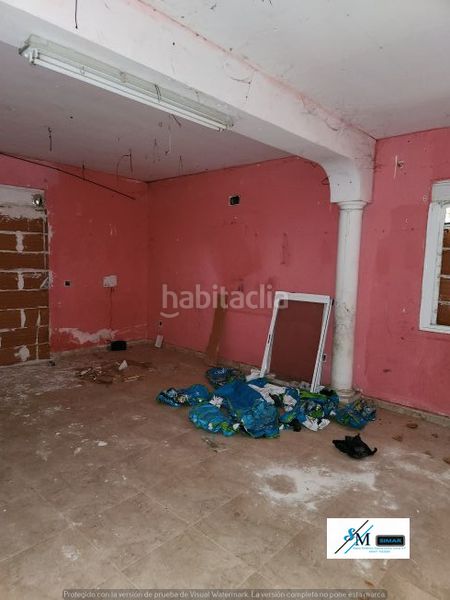 Foto 8d0e0135-dddf-4f50-937e-6638e2b2fbea. Casa aparellada amb aparcament a Barcience