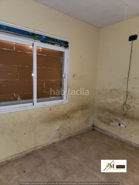 Foto d1c28be7-7df8-4a29-8683-df770494e1ce. Casa aparellada amb aparcament a Barcience