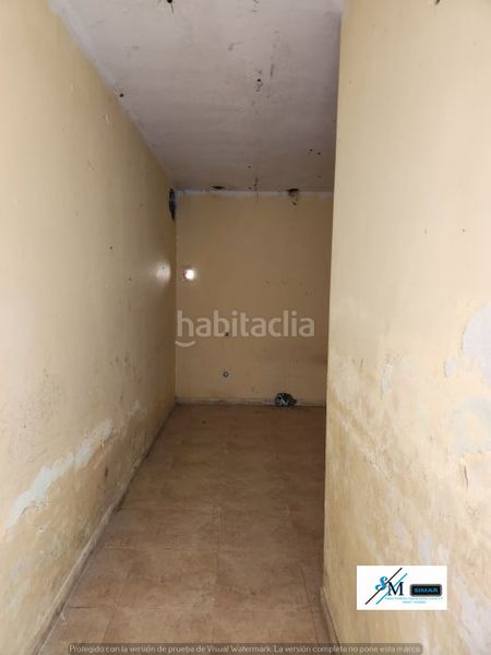 Foto e30f29ba-5261-4437-bc24-33ea6ce42b6b. Casa aparellada amb aparcament a Barcience