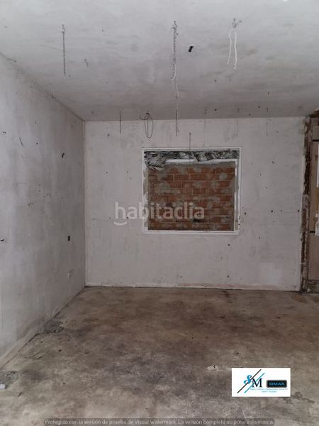 Foto f4499ea5-962f-48e5-9987-78997fadbf1a. Casa aparellada amb aparcament a Barcience