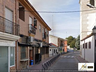 Business premise in Calle Iglesia