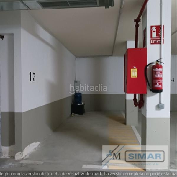 Foto 19fb77d1-a701-4c42-a578-40cc25d7d21c. Aparcament cotxe a Azucaica Toledo