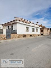 Casa  Calle adovadoras. Casa independiente en mora de toledo