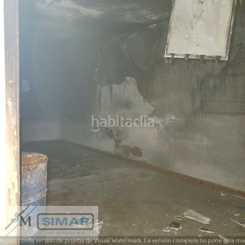 Foto e5b61abc-f448-4952-b462-ee62eaab21e2. Local comercial a Recas