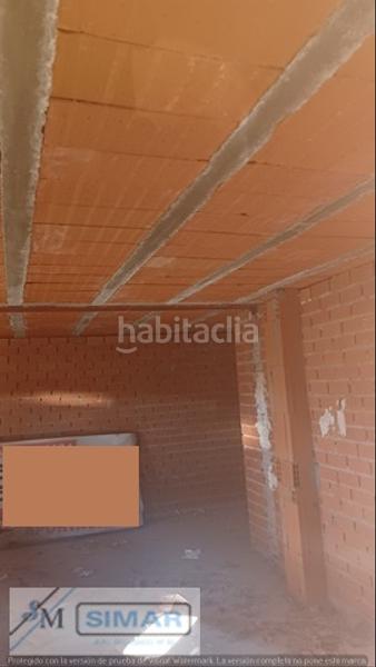 Foto 0aaab000-bdb9-42ea-aa1e-cbe9bf80c8c1. Locale commerciale in Novés