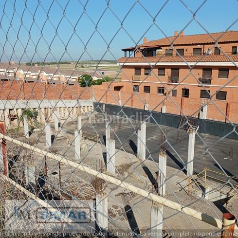 Foto c6cb3c95-4268-40fd-a869-34598f318cf4. Edifici a Recas