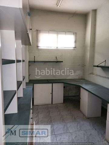 Foto 047355b3-480c-4b13-a983-0457e93a3958. Business premise in travesía colombia 6 in Santa Teresa-Vista Hermosa Toledo