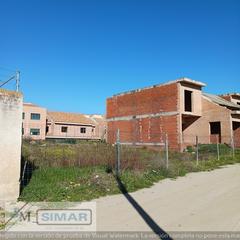Edifici a Calle cañuelo 79. Edificio de adosados, pisos y garajes en camarena