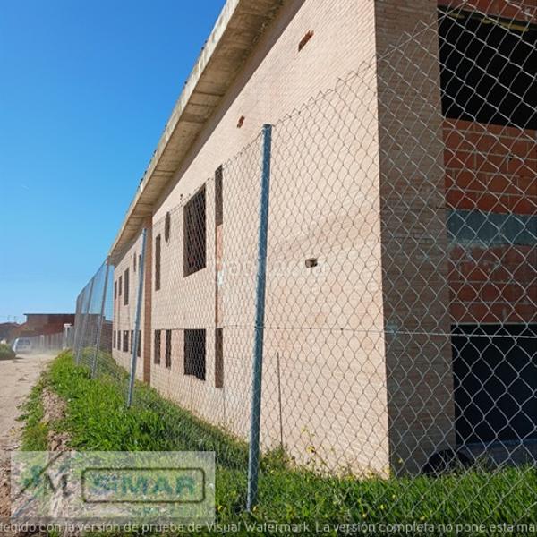 Foto 428945b0-e6f1-42ad-8143-fd38f55e55ad. Edifici a calle cañuelo 79 a Camarena