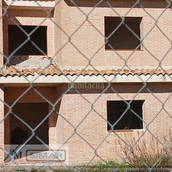 Foto 85c2466f-a161-4a0b-bdb9-d8a75de1d621. Edifici a calle cañuelo 79 a Camarena