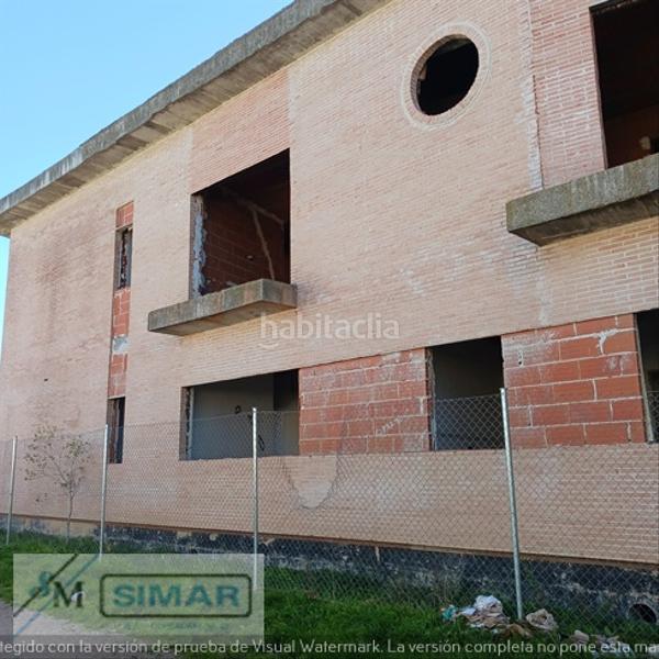 Foto 93ed9891-c101-47c6-b59a-5faf0f0335e2. Edifici a calle cañuelo 79 a Camarena