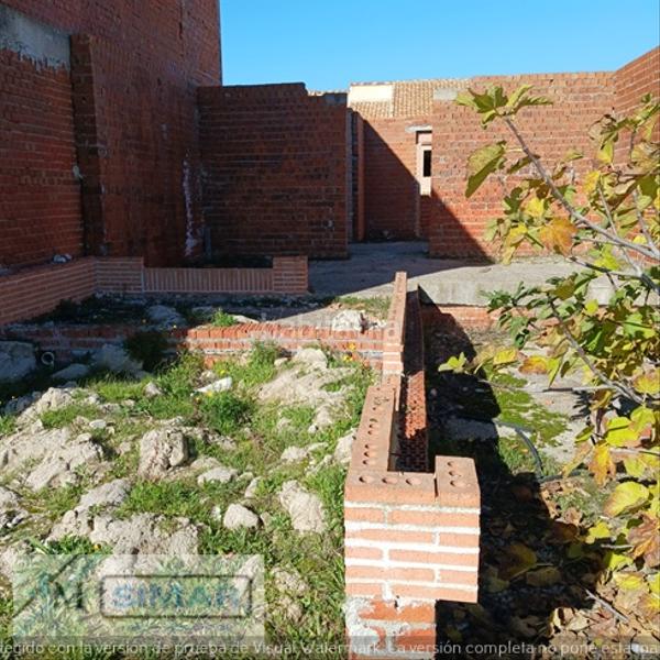 Foto e5da8ffe-2f15-4a7d-ab00-6711fc0e44e5. Edifici a calle cañuelo 79 a Camarena