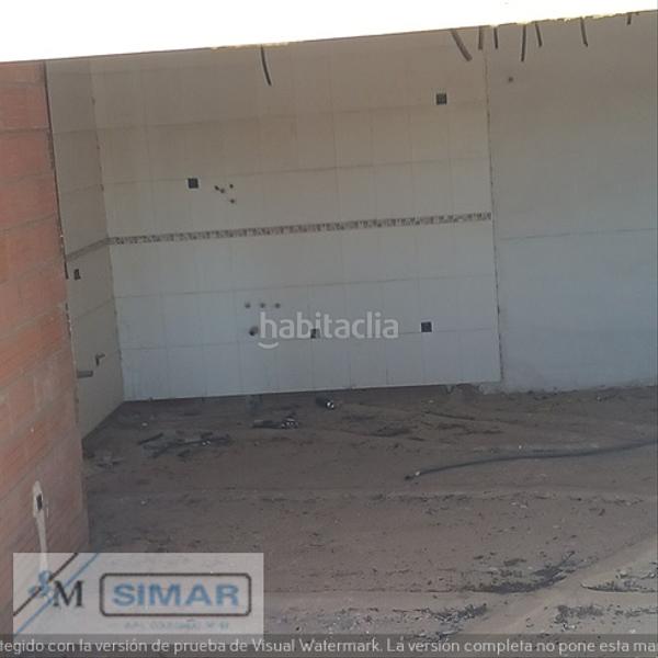 Foto fb8b5420-4b29-4427-aece-5027981cb879. Edifici a calle cañuelo 79 a Camarena