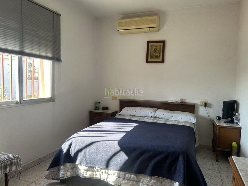 Foto 47a21a42-0be8-47fd-b23a-30869545cb97. Xalet amb calefacció aparcament piscina a El Grao Castellón de la Plana