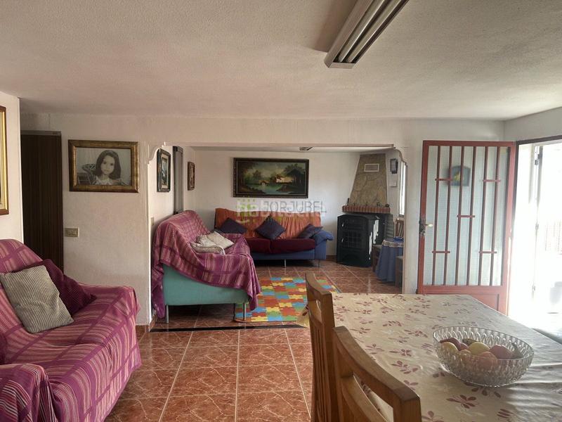 Foto a41c9ef6-a125-47b8-8ad0-b42e5cc50278. Xalet amb calefacció aparcament piscina a El Grao Castellón de la Plana