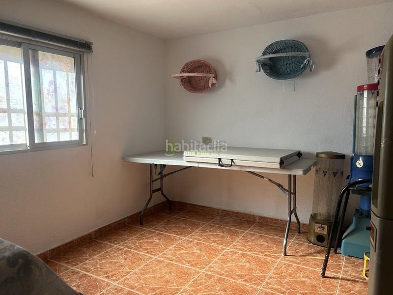 Foto bd322f63-2559-46d9-96e8-2316a0bb6e34. Xalet amb calefacció aparcament piscina a El Grao Castellón de la Plana