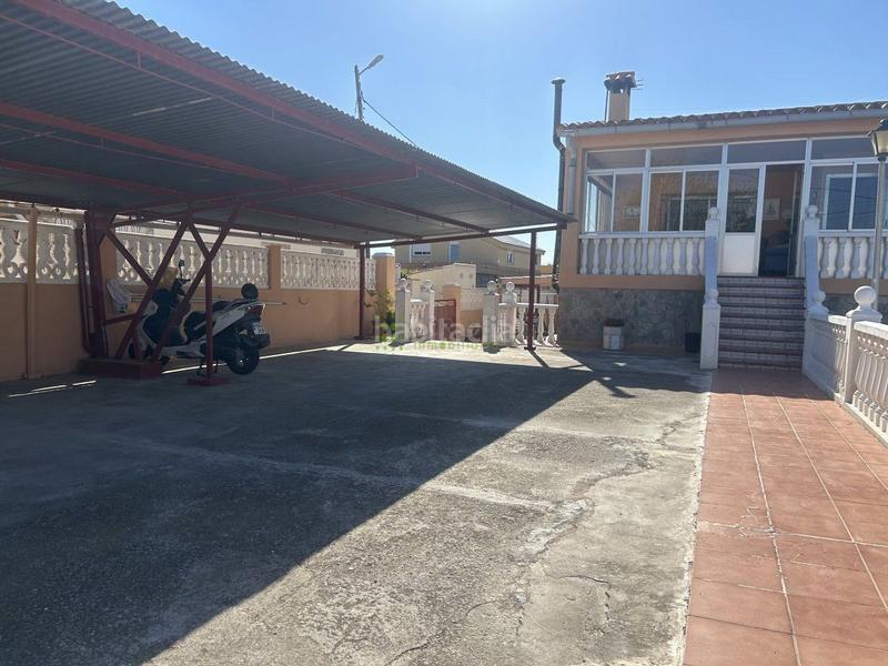 Foto c5972904-66dd-424d-9e01-a43f3b01b565. Xalet amb calefacció aparcament piscina a El Grao Castellón de la Plana