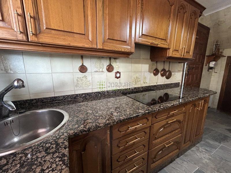 Foto 51e002c0-f177-4394-b9db-db0720cd0380. Chalet avec chauffage parking piscine dans Ciutat del Transport - La Salera Castellón de la Plana