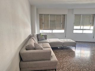 Lloguer Pis  Casalduch. Piso en alquiler en avda. casalduch, 4 dormitorios.