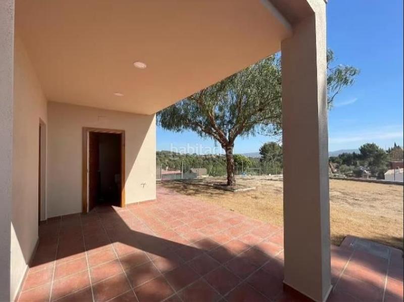 Foto c1f2a203-d195-4cc7-8ebc-31b0e88a3e10. Maison jumelée avec chauffage parking dans Sant Muç Rubí