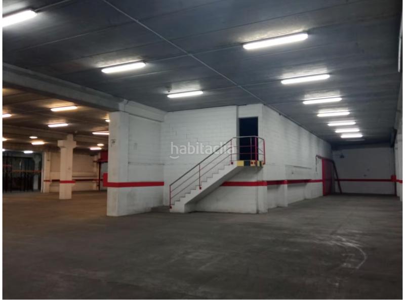 Foto ee3c0aa5-7fa7-4c10-959a-e664075c2605. Location bâtiment à usage industriel dans Can Roses Rubí