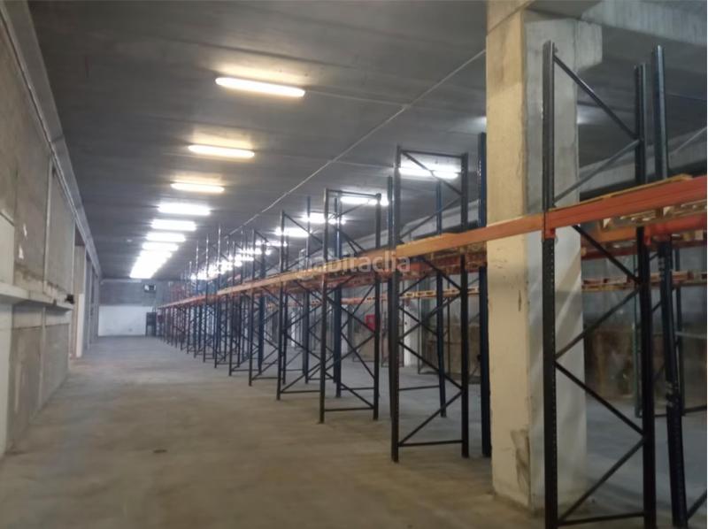 Foto 60aac070-d2a1-4821-a444-6c1c008131e4. Miete fabrikhalle in Can Roses Rubí