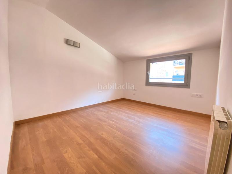 Foto 26587b91-48b2-430b-a043-8385bcbc2201. Dúplex amb calefacció aparcament a Zona Nord Rubí