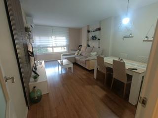 Appartement à Mercat. Piso reformado