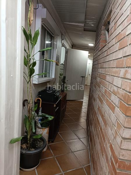 Foto 0474d619-49af-4626-bae7-3f4e3d1dbd1b. Casa amb calefacció piscina a Zona Industrial Rubí