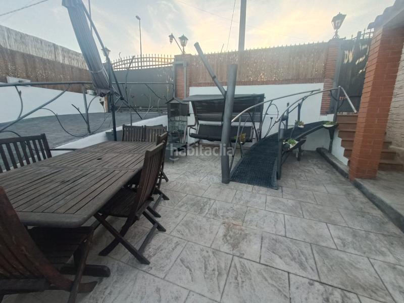 Foto 1d54a3e1-4050-4f30-a2c0-ed4301e29992. Casa amb calefacció piscina a Zona Industrial Rubí