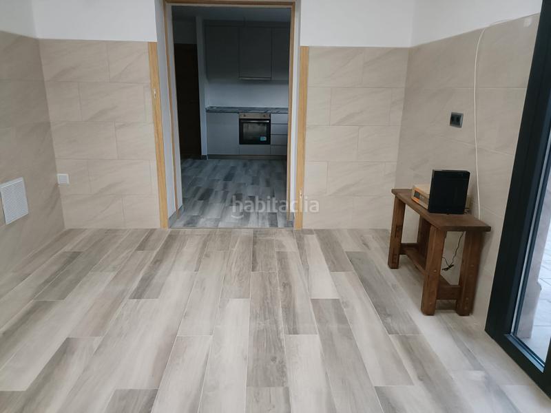 Foto 3340f953-6e2f-4005-9da2-c863880c355a. Casa amb calefacció piscina a Zona Industrial Rubí