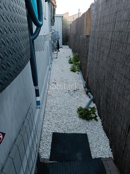 Foto 4d5655b1-5646-4e14-9b6e-6db6a17c7cfd. Casa amb calefacció piscina a Zona Industrial Rubí