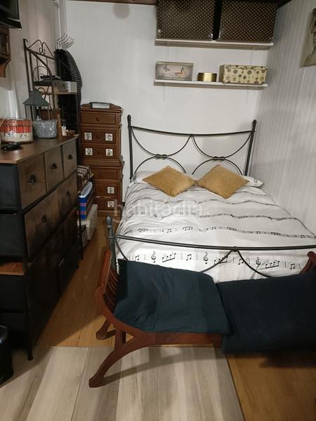 Foto 516cea45-1d9c-4ad7-aff9-45dcbaa7cf68. Casa amb calefacció piscina a Zona Industrial Rubí