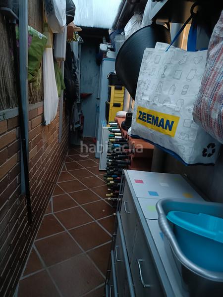 Foto 738d9dcb-2b9d-4183-a0b4-705ae0b37dab. Casa amb calefacció piscina a Zona Industrial Rubí