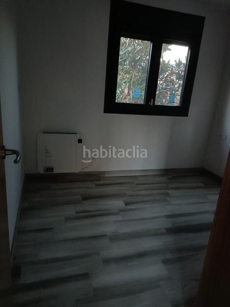 Foto f03999d9-3afe-4bd2-8d0e-b9db51f97c58. Casa amb calefacció piscina a Zona Industrial Rubí