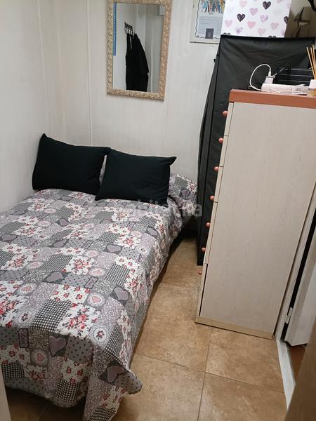 Foto f8ab3730-dd04-417e-9f0f-f3ce47a63cb3. Casa amb calefacció piscina a Zona Industrial Rubí