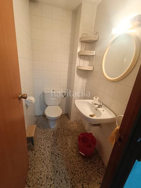 Foto 422823ca-eb07-43a7-b3a1-cd19ab50d162. Alquiler local comercial local zona mercat en Centre Rubí