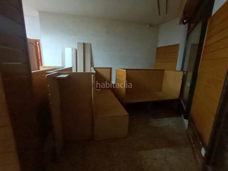 Foto 31ec8cb4-0b0e-46e2-956c-6caf131b34f2. Location local commercial dans Centre Rubí