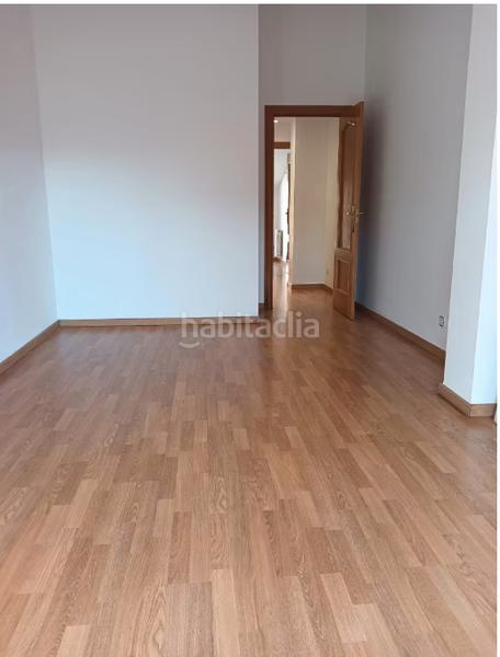 Foto 38d9643d-8bea-40f2-b18b-083a91b8c0d6. Zweistöckige wohnung mit heizung parking in Ca n´Oriol Rubí