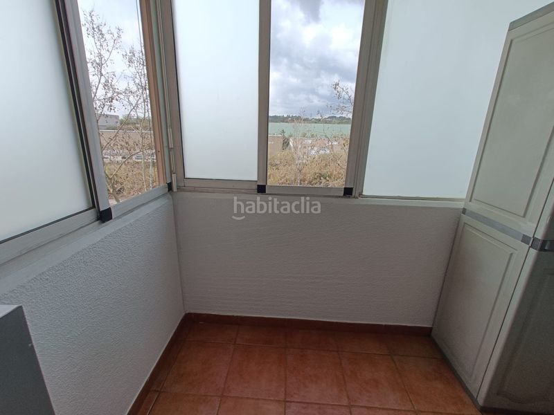 Foto 63bbea5b-45aa-4756-9e7c-0d6163e459e8. Pis amb calefacció aparcament a Zona Nord Rubí