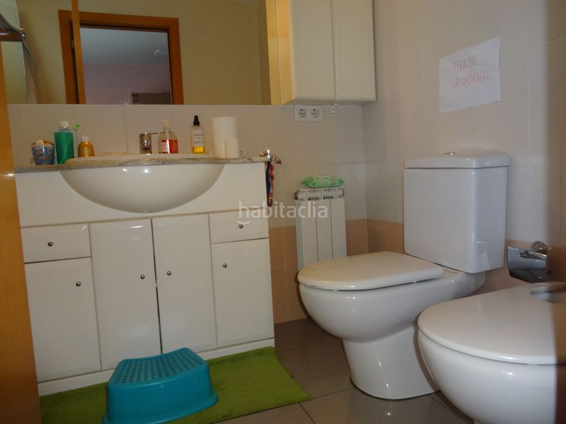 Foto ca4f8258-2679-471c-a317-81679f9c08e6. Pis amb calefacció aparcament a Zona Nord Rubí