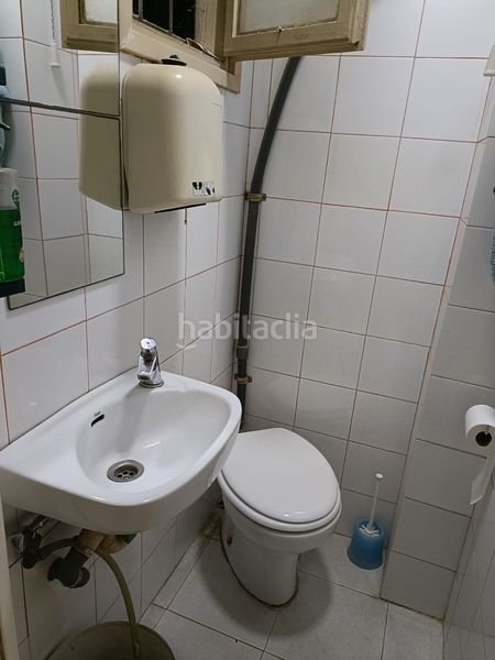 Foto 18040bc8-b808-43e3-bfc8-0e1928065bb7. Local comercial a Zona Nord Rubí